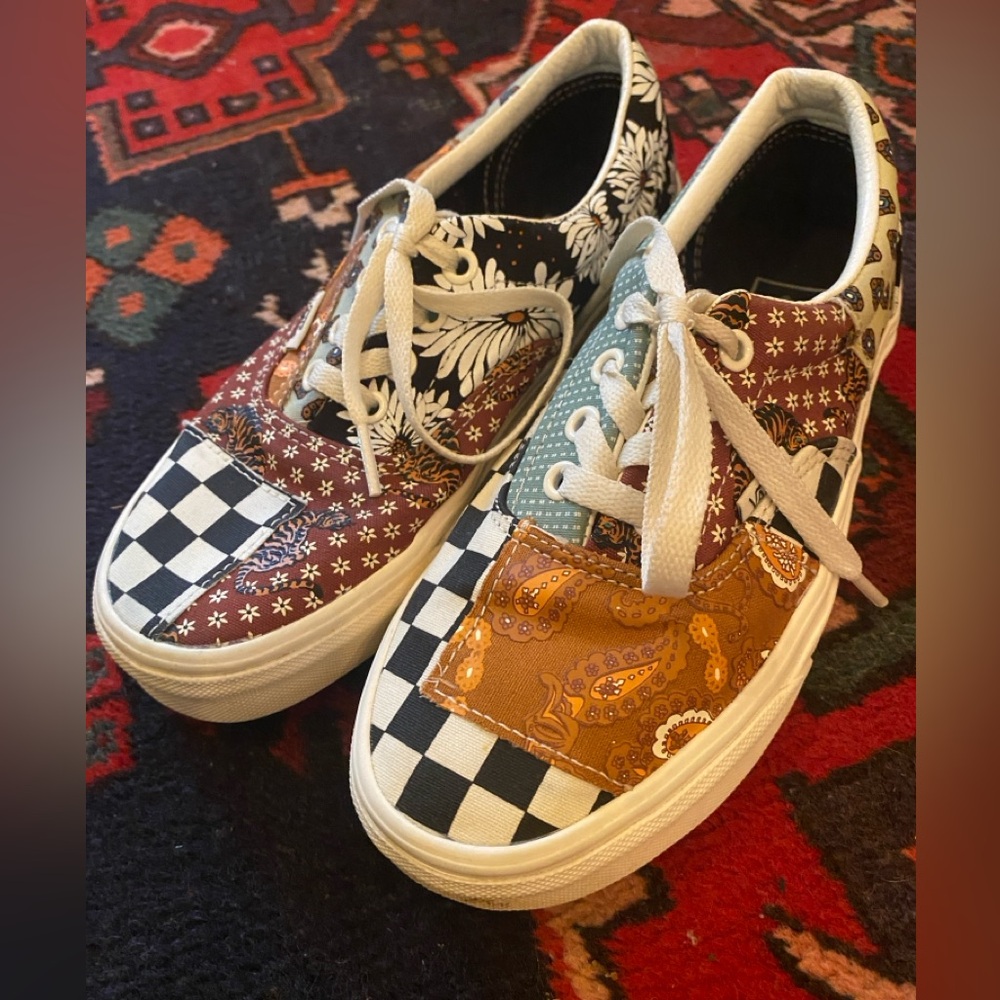 Women’s Awesome Multicolor Patchwork Vans Size 7 - image 2